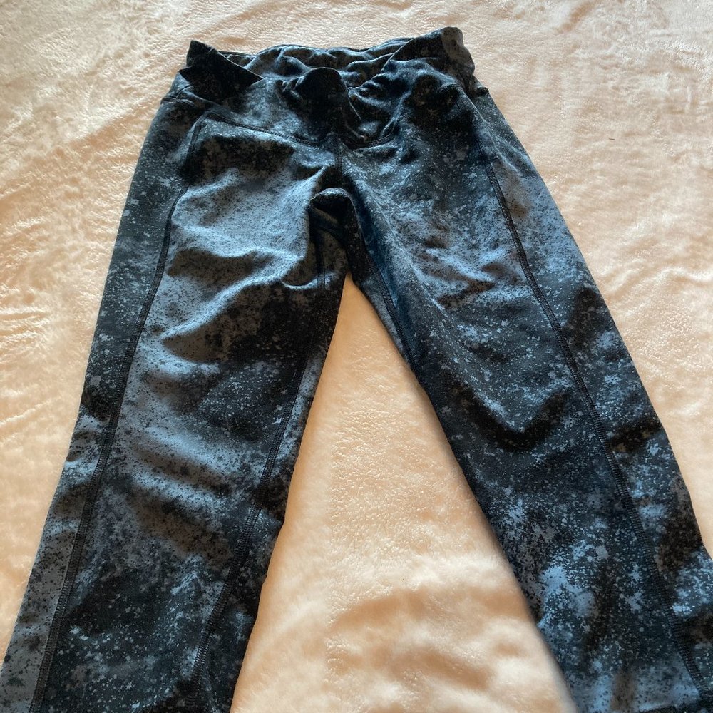 Old Navy Active Cropped Leggings